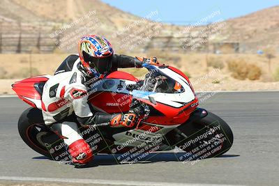 media/Oct-16-2022-TrackXperience (Sun) [[236a00b5b6]]/Group 3/session 4 turn 2/